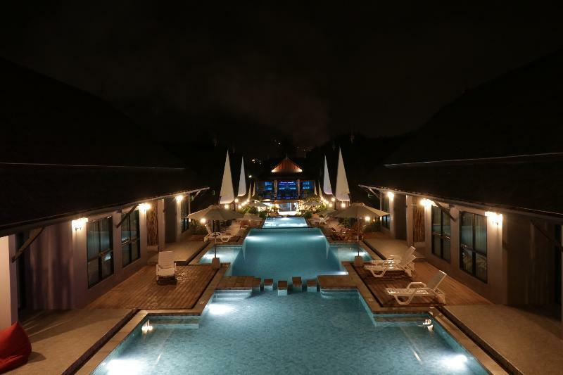 The Scene Cliff View Villas By Swiss-Belhotel Krabi town Extérieur photo