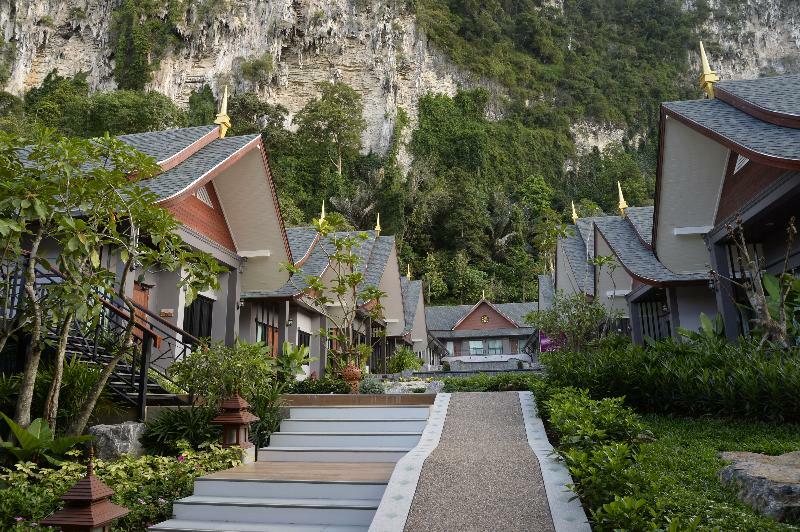The Scene Cliff View Villas By Swiss-Belhotel Krabi town Extérieur photo
