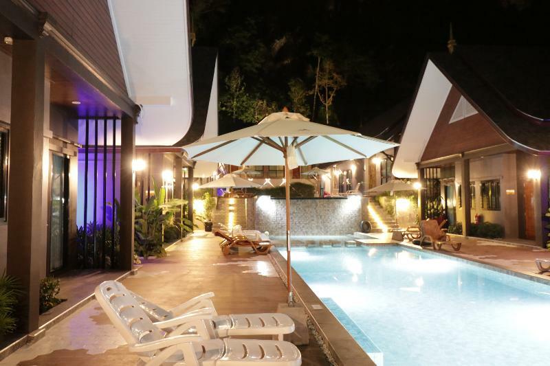 The Scene Cliff View Villas By Swiss-Belhotel Krabi town Extérieur photo